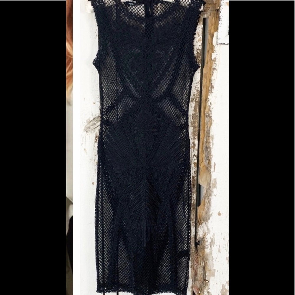 Bebe Embroidered midi dress